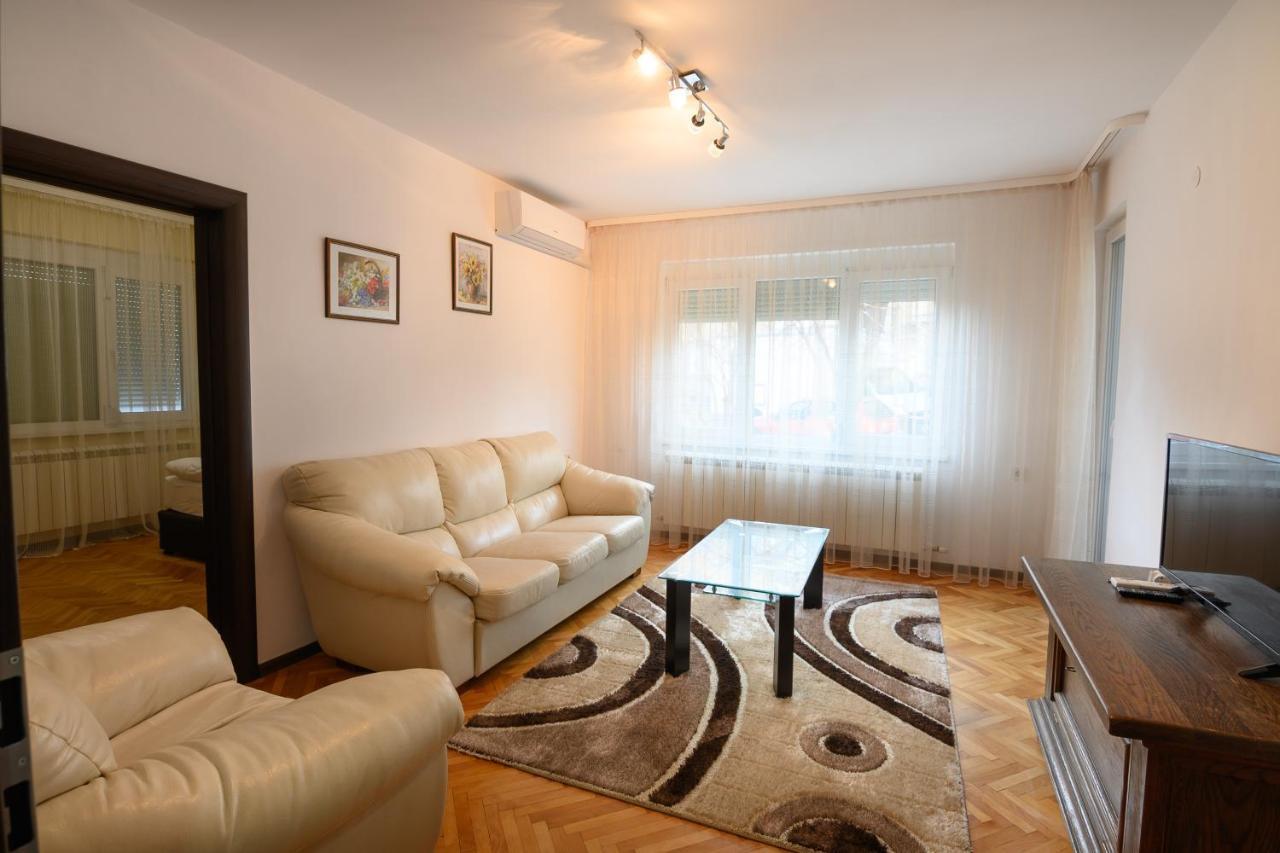 Апартамент За Гости Римски Терми Kyustendil Exterior foto